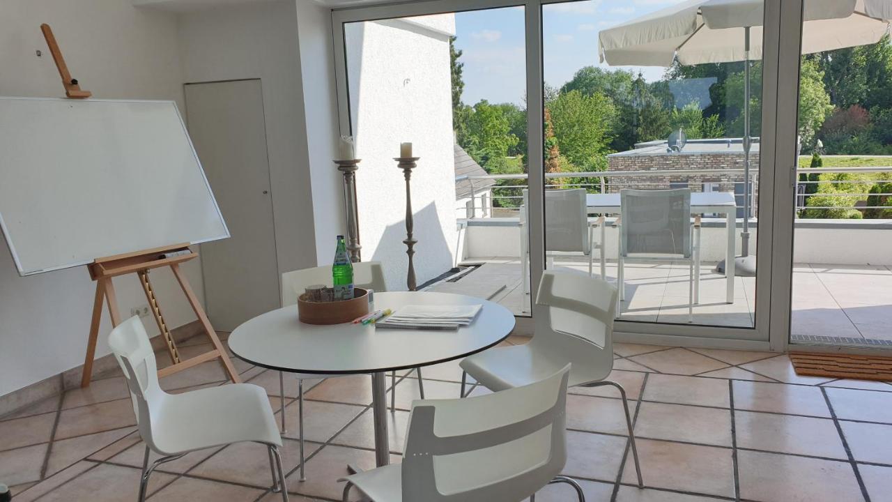 Apartment Somnar Panoramaloft Mit Haestens Betten - Rheinblick 150qm Neuss